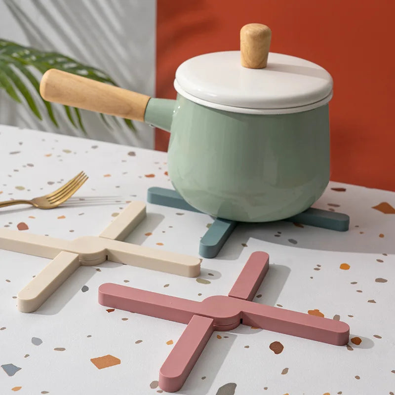 Modern Foldable Non-Slip Silicone Coaster - Heat-Resistant Pot & Pan Trivet Pad for Kitchen Table, Placemat & Table Mat 🌟🍳