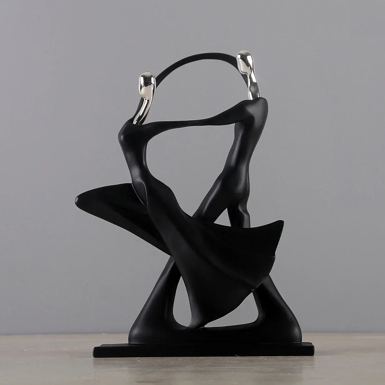 Nordic Art Dancing Couple Resin Figurines - Elegant Home Décor Ornaments for Living Room, Modern Accessories for Home 🕊️✨