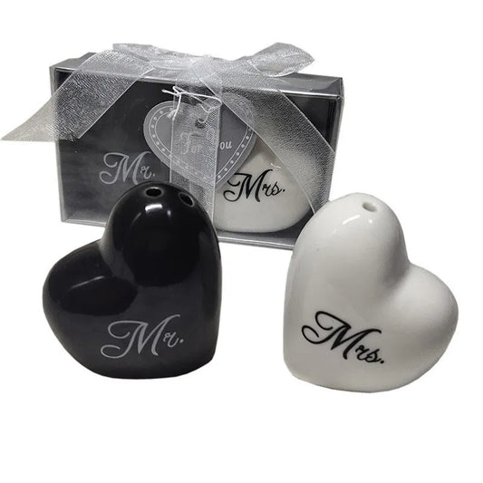 10 Set Heart Shaped Ceramic Salt & Pepper Shakers - Mr. & Mrs. Wedding Favour Souvenirs, Guest Gifts & Home Decor ❤️🎉